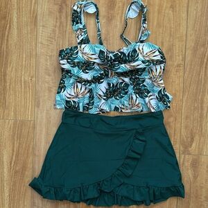 Tropical Leaf Swim Set